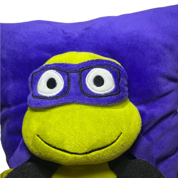 Teenage Mutant Ninja Turtles 3D Donatello Pillow - Picture 4 of 5